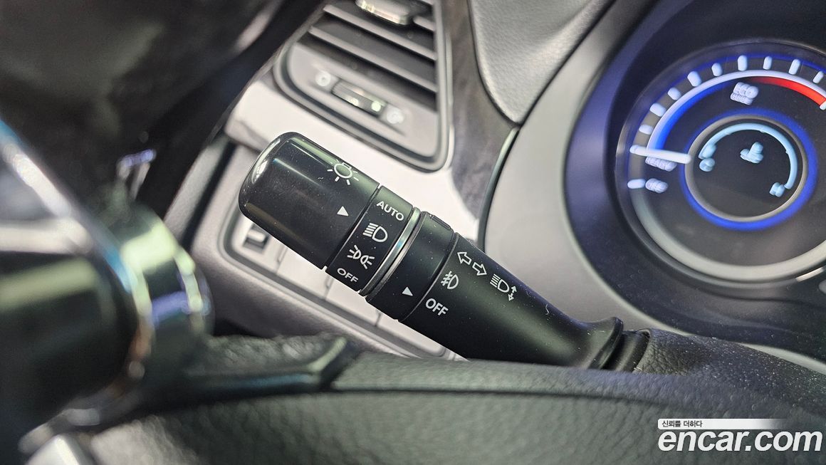 Hyundai Grandeur 2015