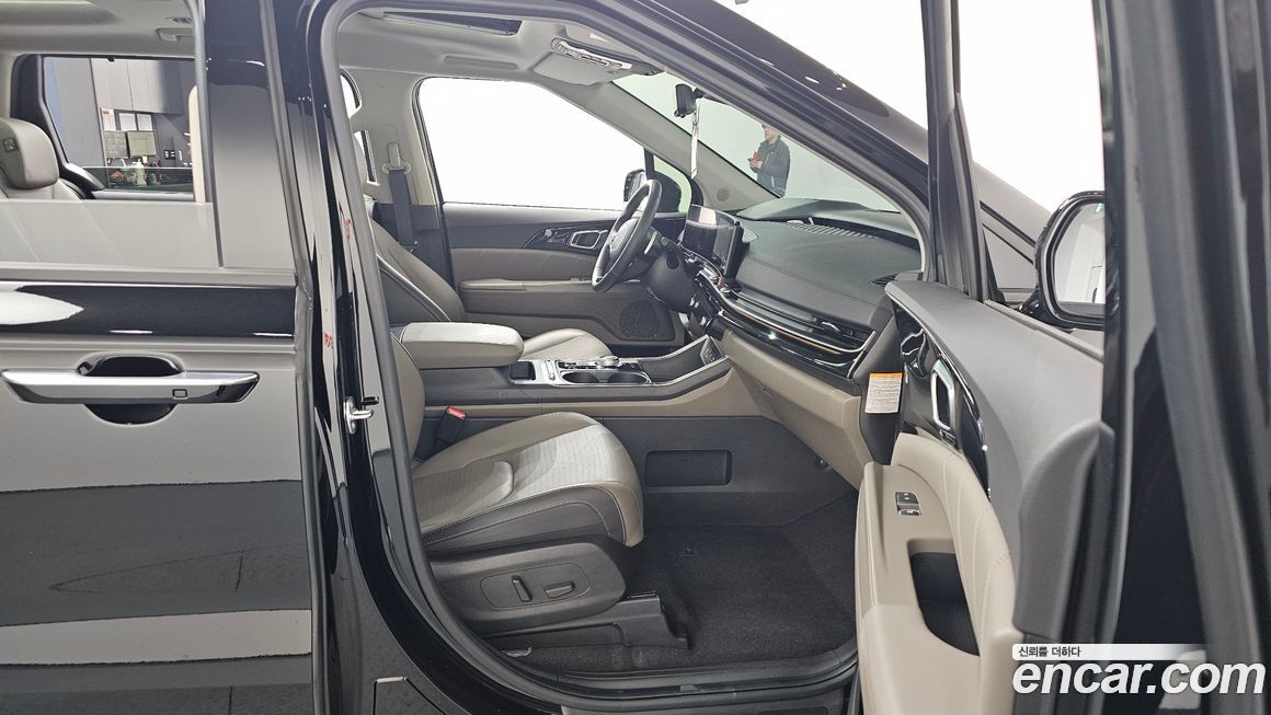 Kia Canival 2024