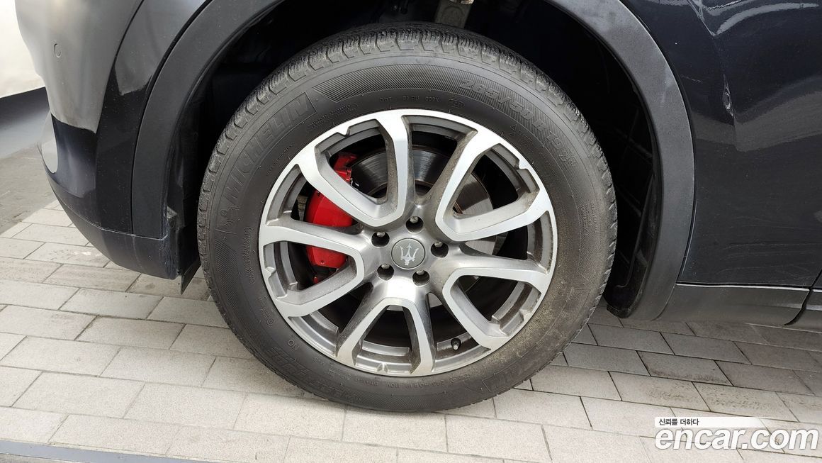 Maserati Levante 2019