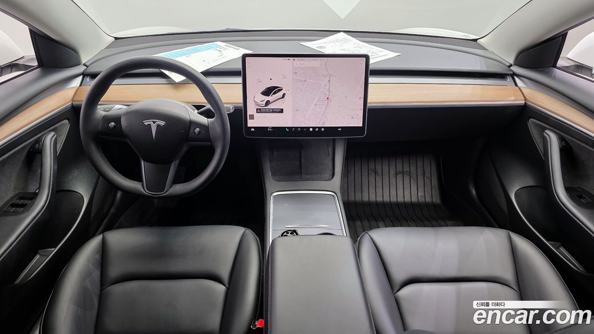 Tesla Model 3 2023