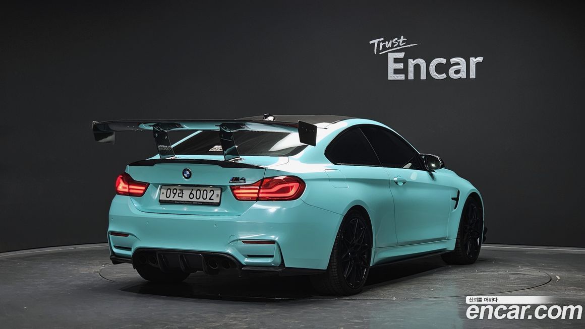 BMW M4 2018