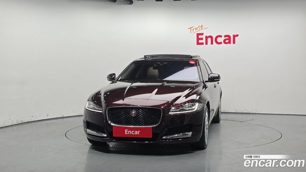 Jaguar XF 2017