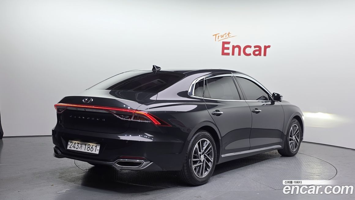 Hyundai Grandeur 2021