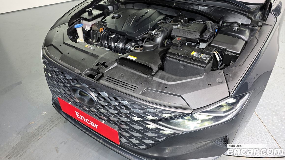 Hyundai Grandeur 2021