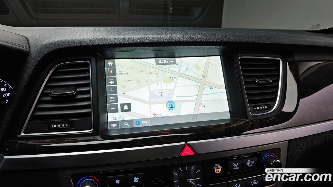 Hyundai Genesis 2016