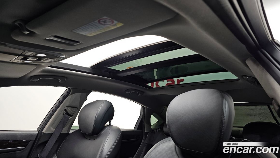 Hyundai Genesis 2016