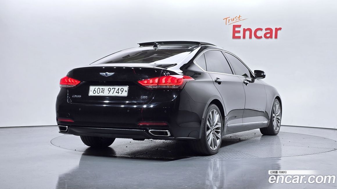 Hyundai Genesis 2016