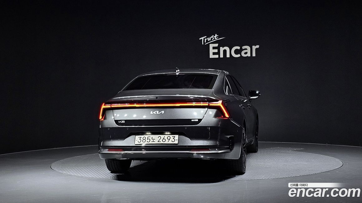 Kia K8 2025