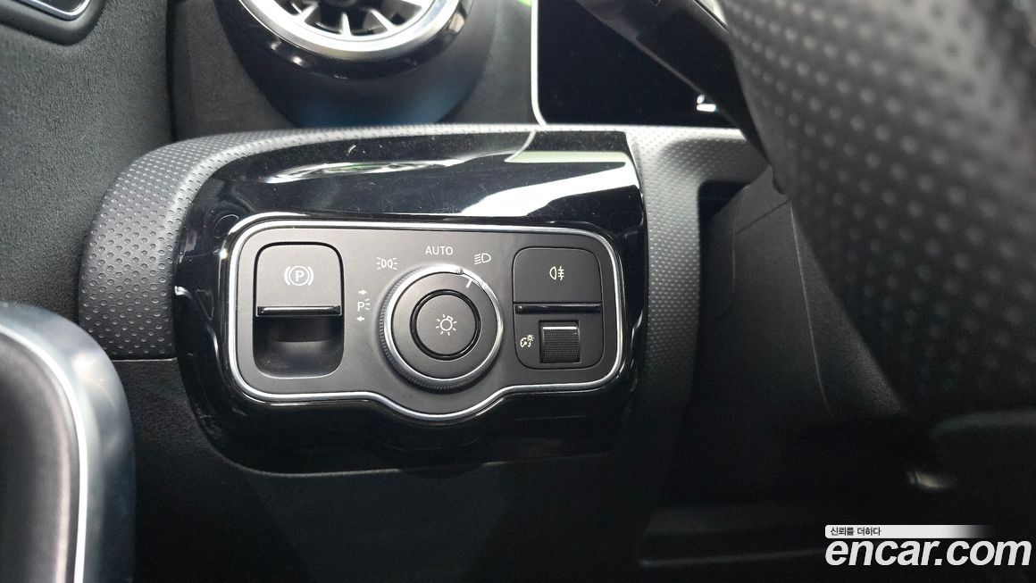 Mercedes-Benz A-Class 2020