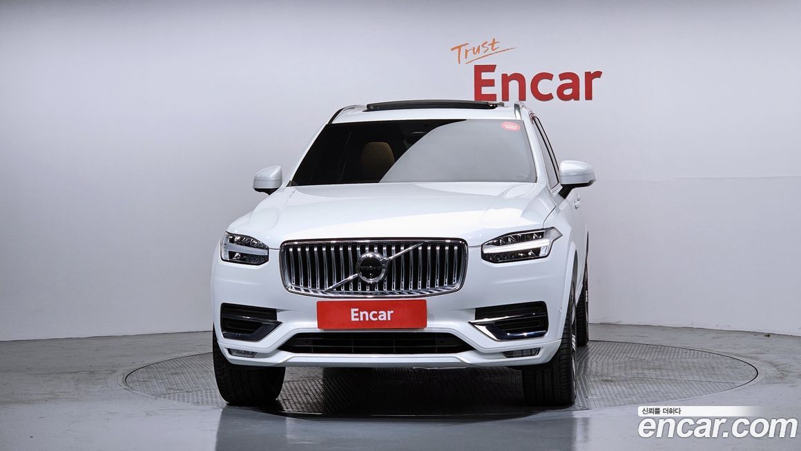 Volvo XC90 2025