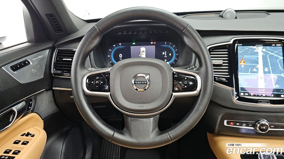 Volvo XC90 2025