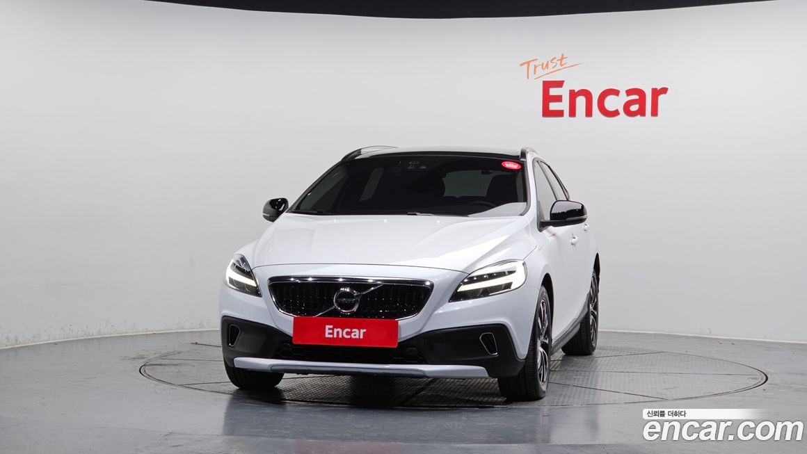 Volvo V40 2019