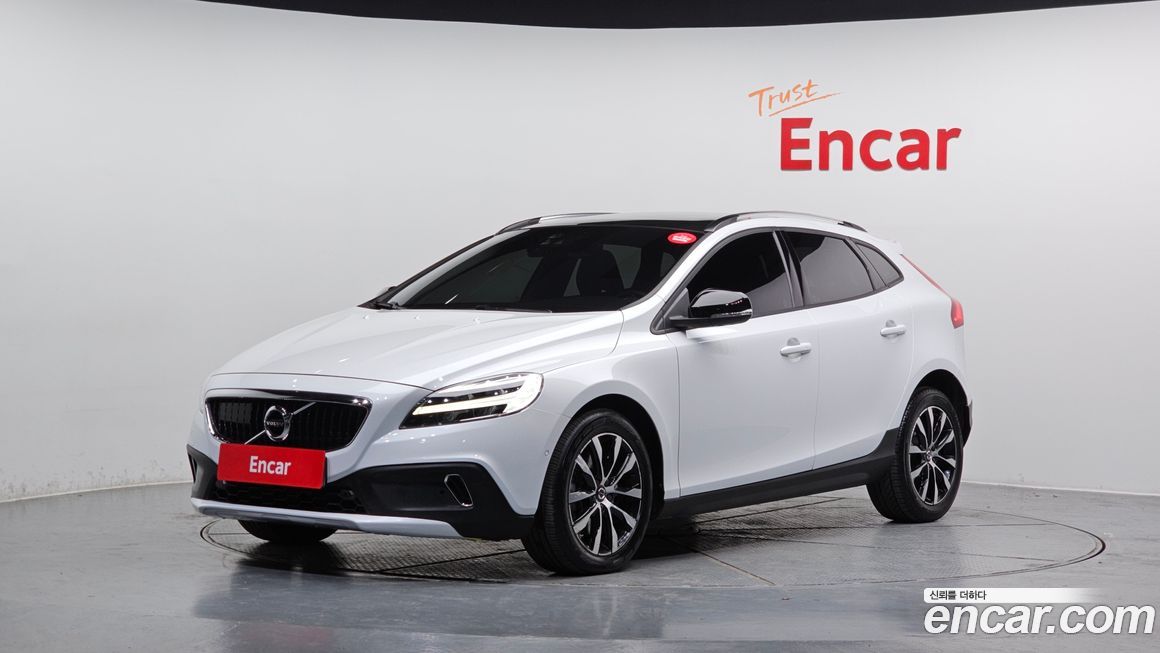 Volvo V40 2019