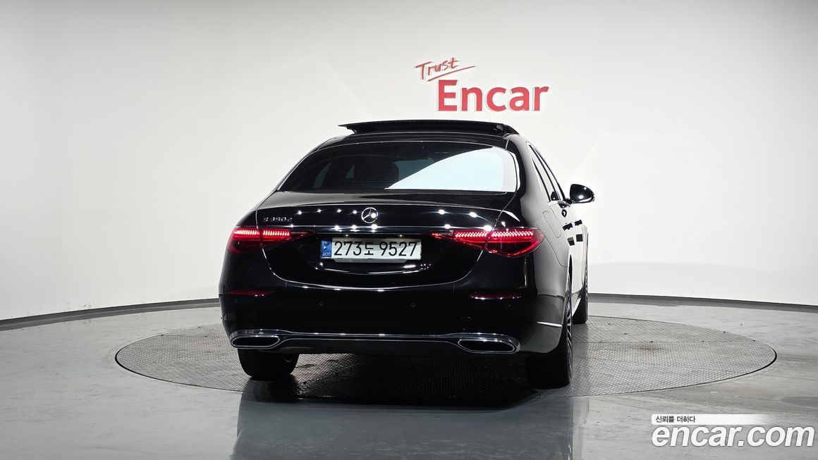 Mercedes-Benz S-Class 2022