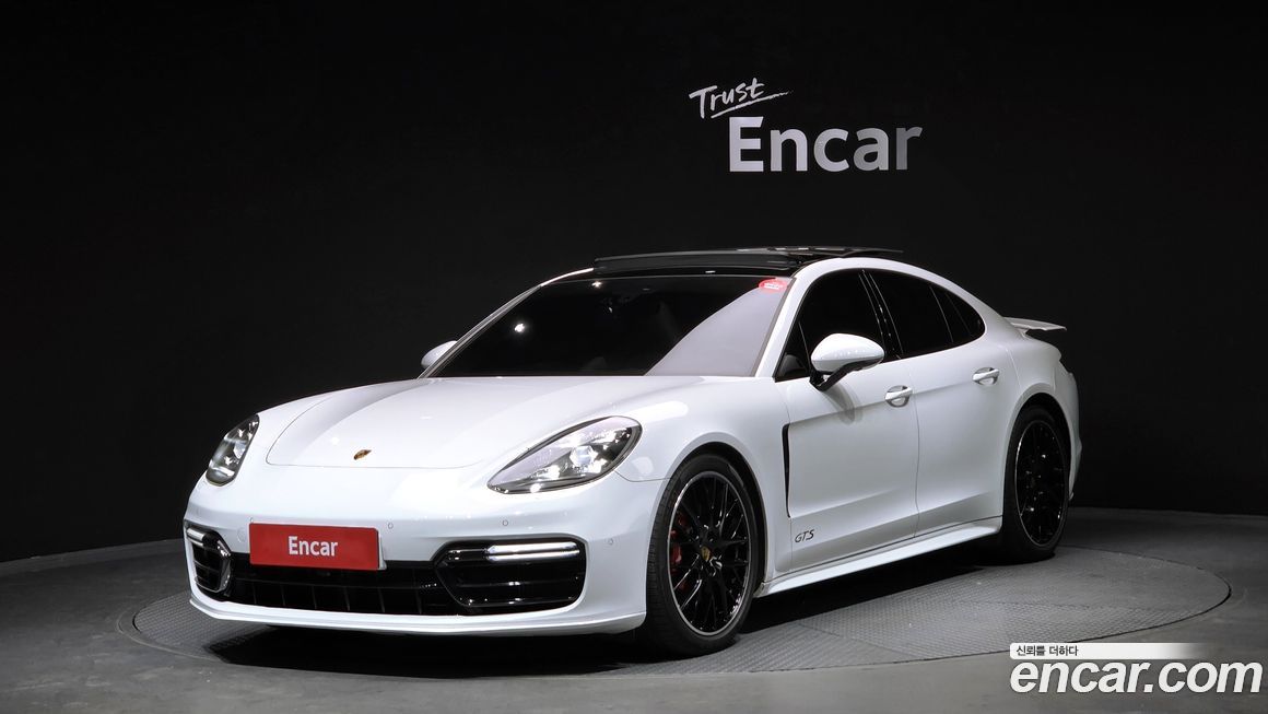 Porsche Panamera 2020