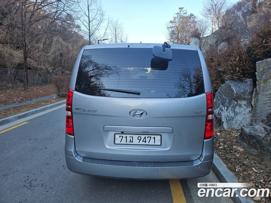 Hyundai Starex 2019