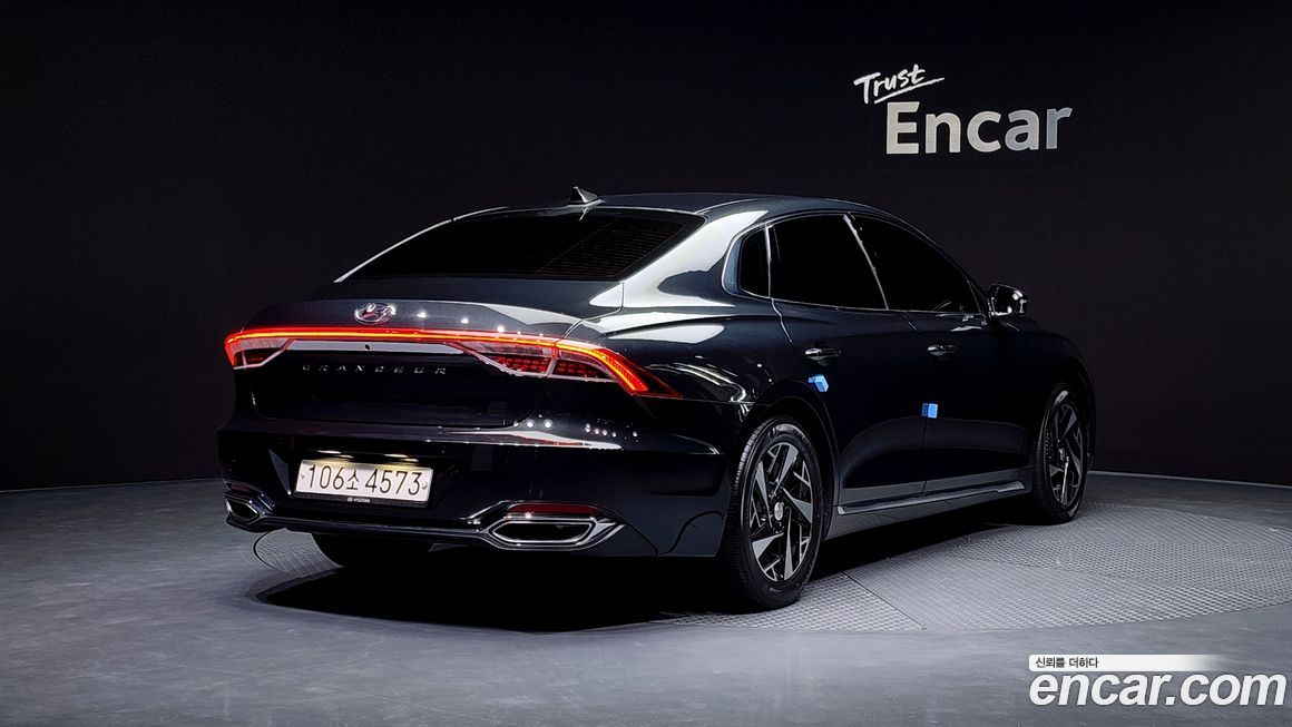 Hyundai Grandeur 2021