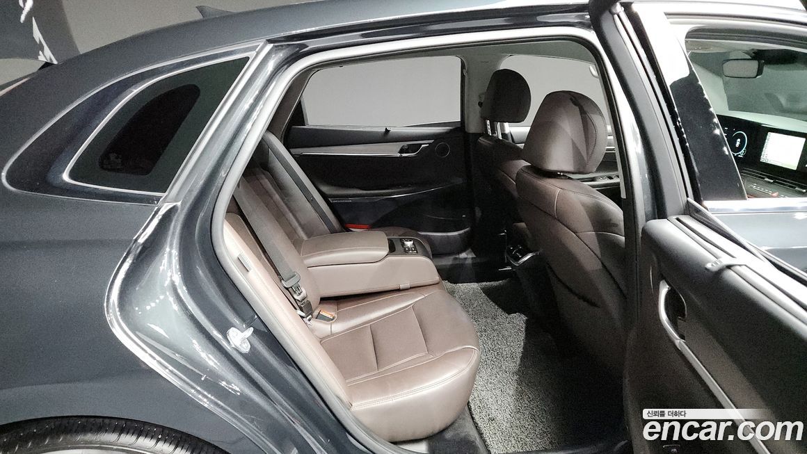 Hyundai Grandeur 2021