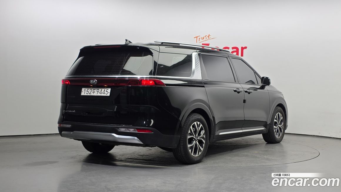 Kia Canival 2021