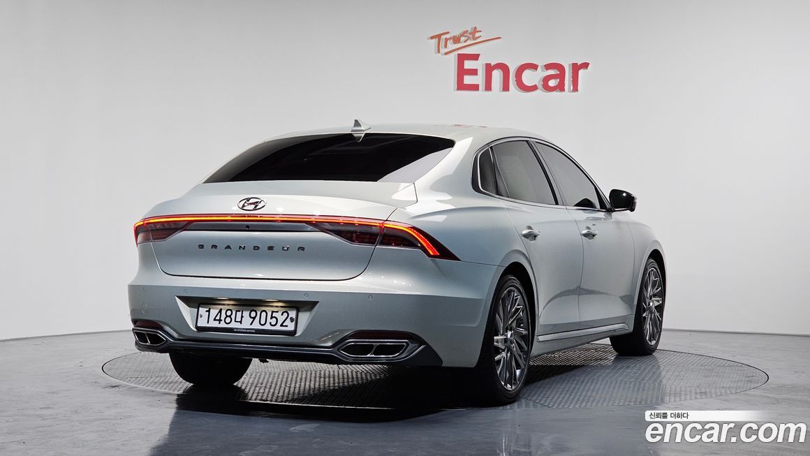 Hyundai Grandeur 2020