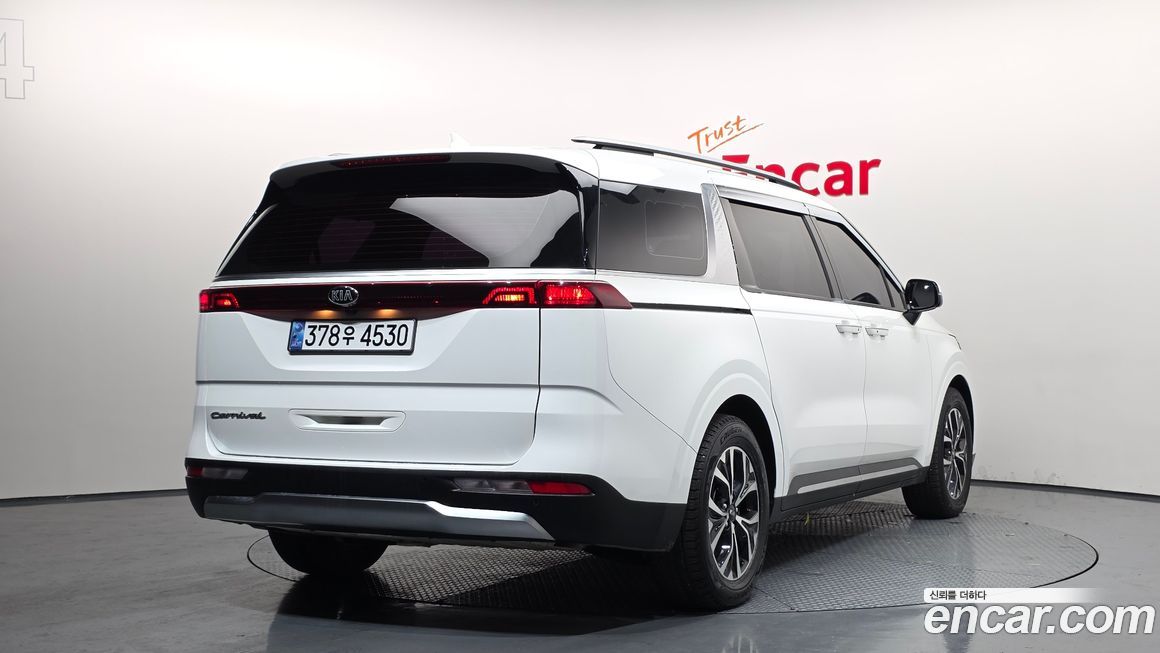 Kia Canival 2021