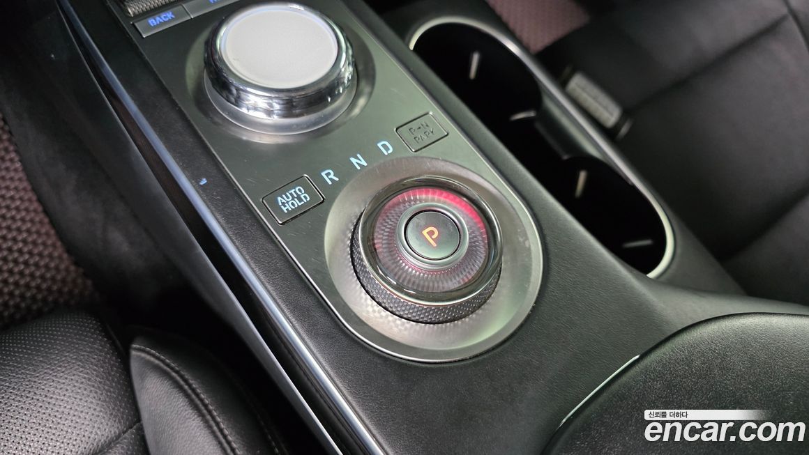 Genesis GV70 2021