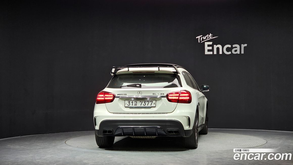 Mercedes-Benz GLA-Class 2018