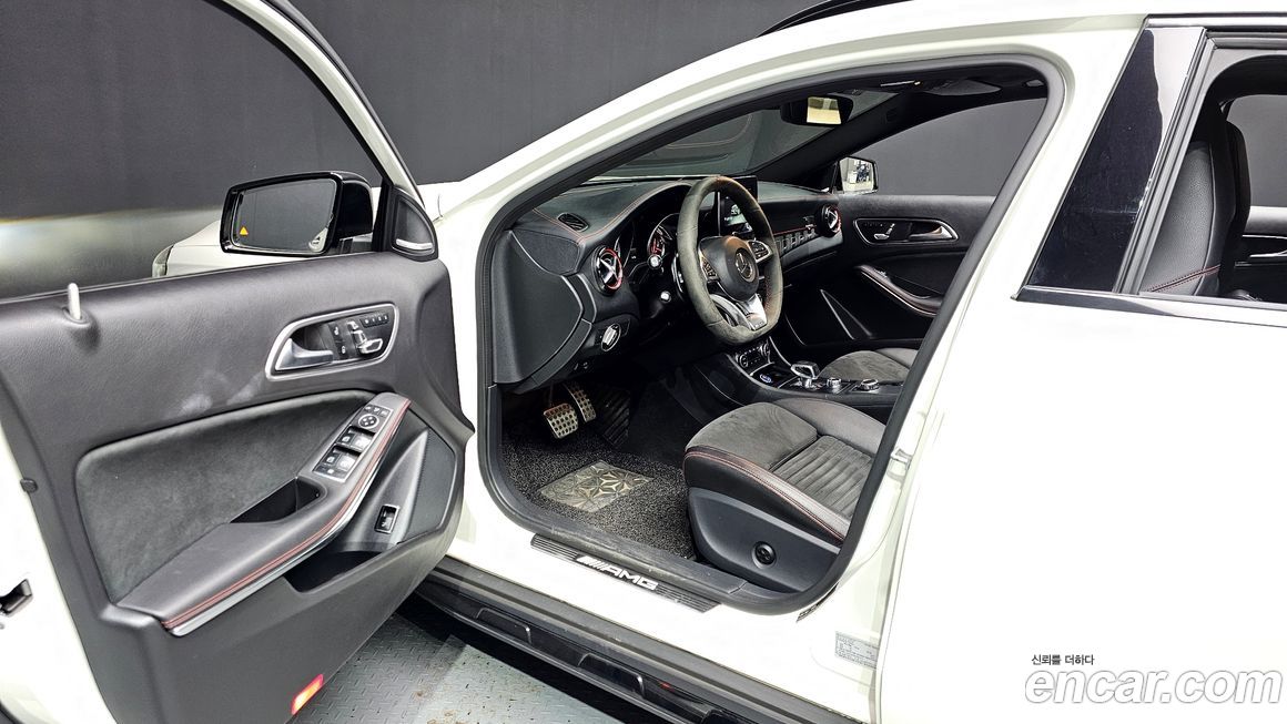 Mercedes-Benz GLA-Class 2018