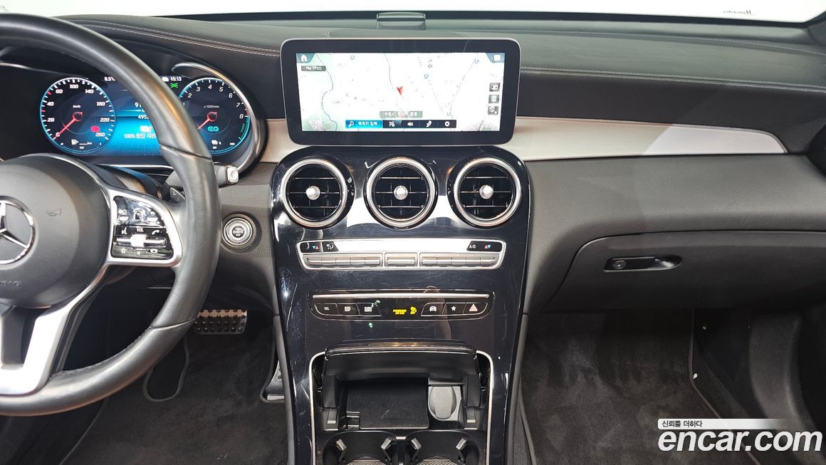 Mercedes-Benz GLC-Class 2022