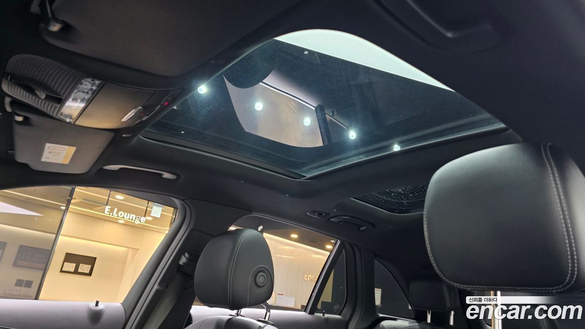 Mercedes-Benz GLC-Class 2021