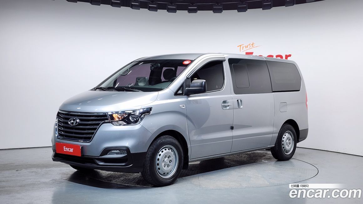 Hyundai Starex 2021