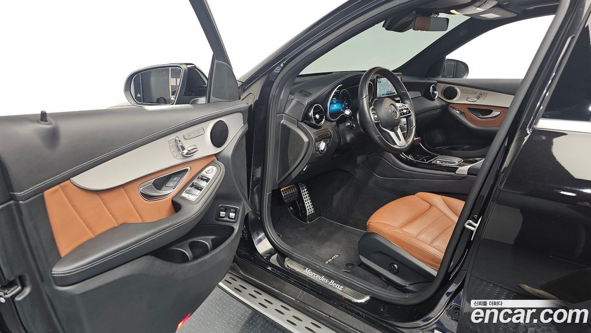 Mercedes-Benz GLC-Class 2022