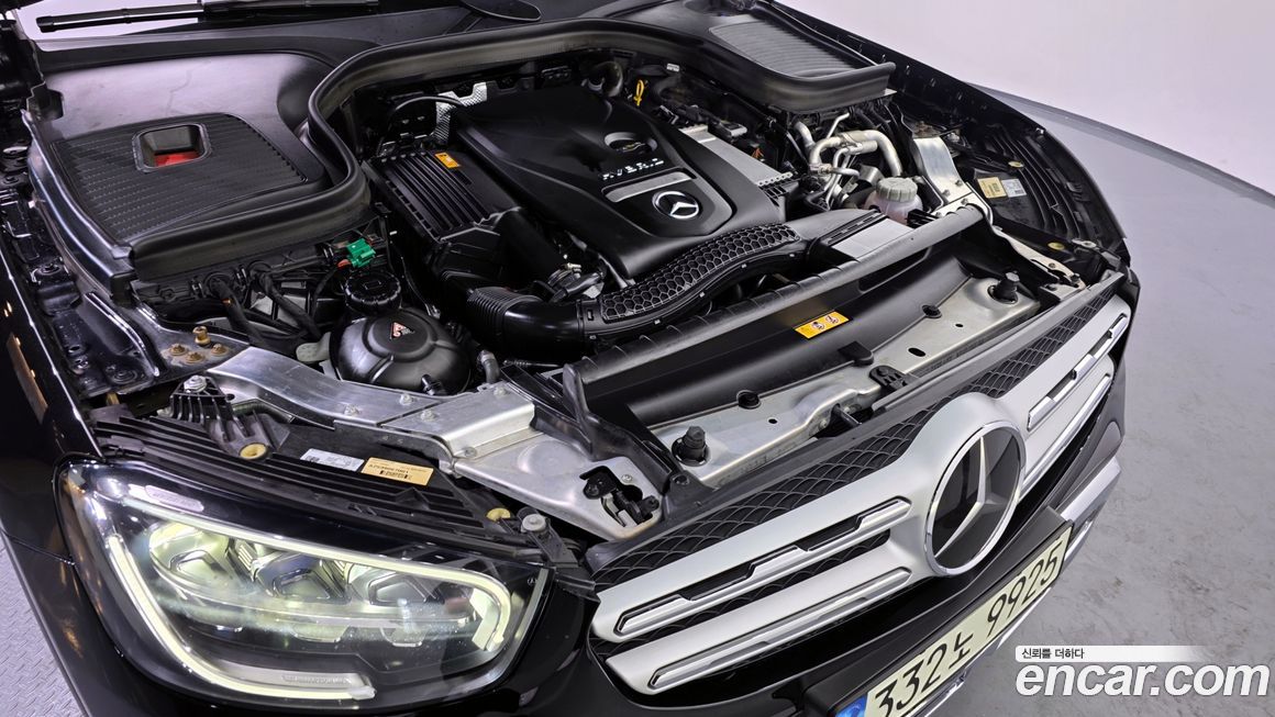 Mercedes-Benz GLC-Class 2021
