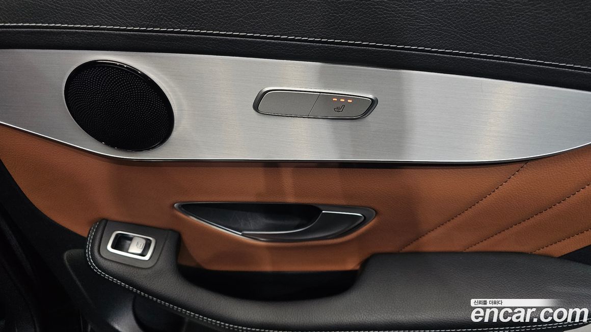 Mercedes-Benz GLC-Class 2022