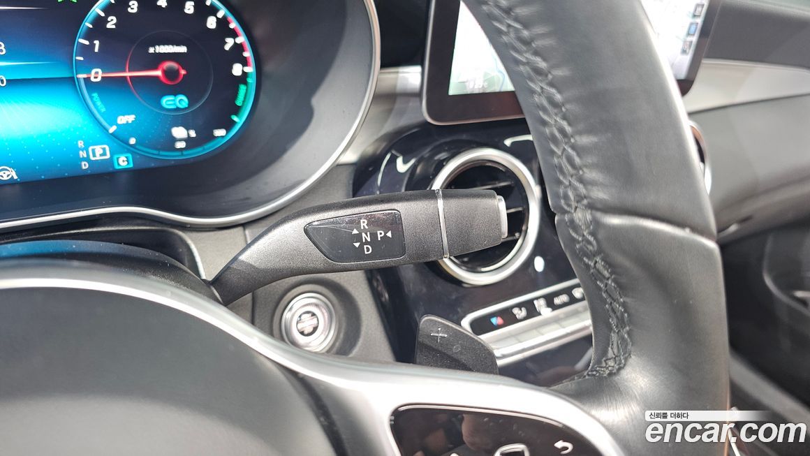 Mercedes-Benz GLC-Class 2022