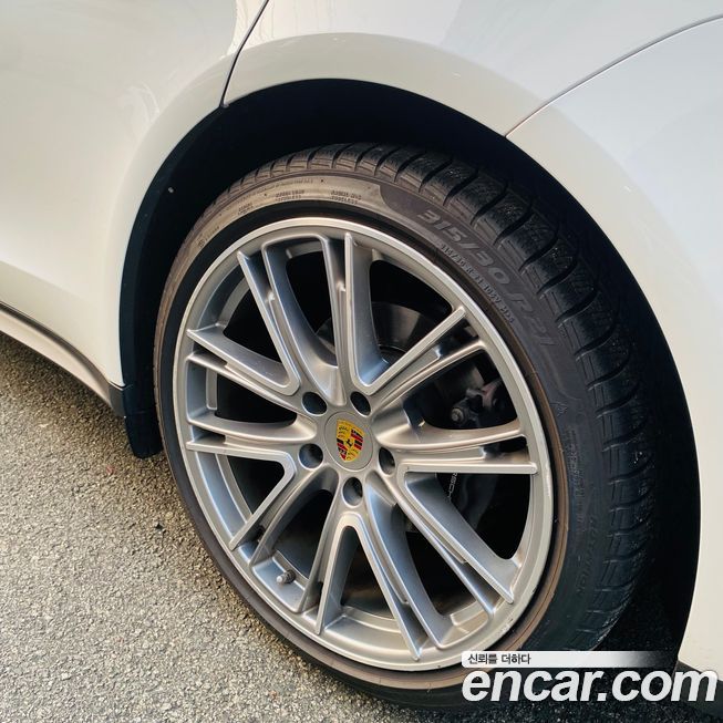 Porsche Panamera 2020