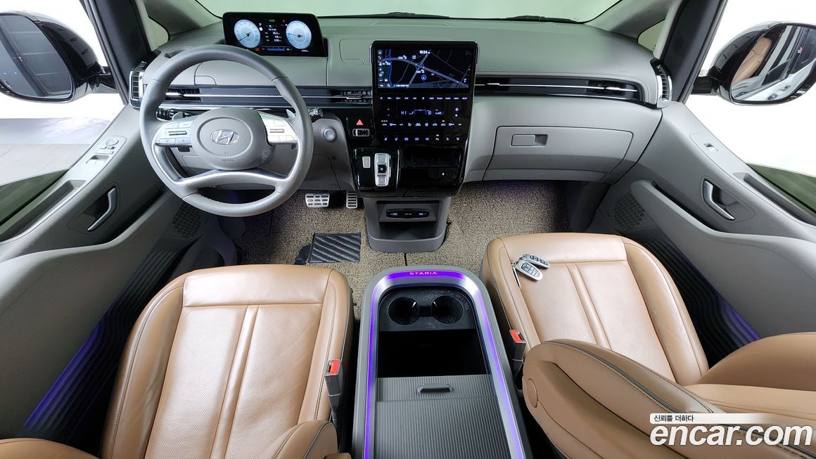 Hyundai Staria 2022
