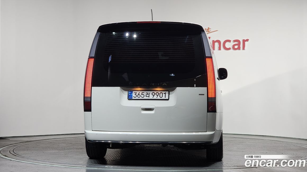 Hyundai Staria 2022