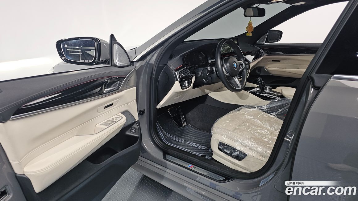 BMW Gran Turismo 2021