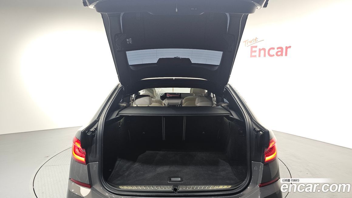 BMW Gran Turismo 2021