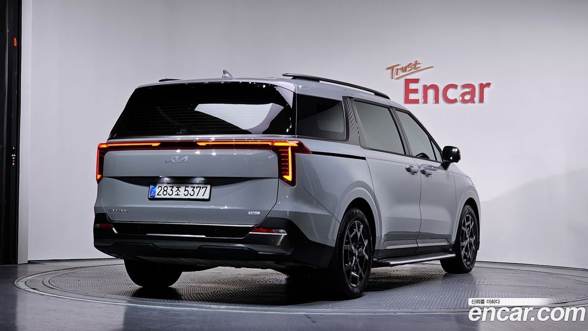 Kia Canival 2025