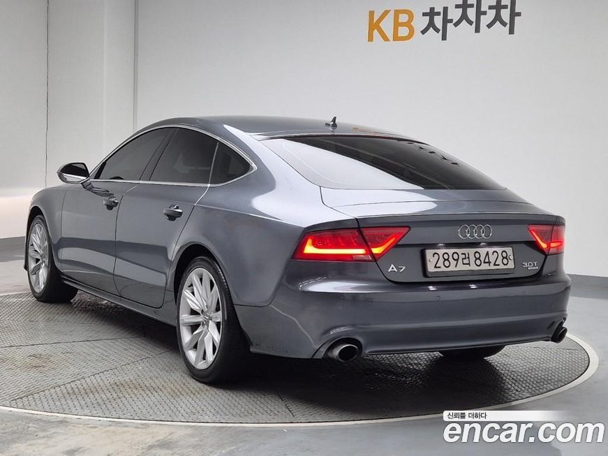 Audi A7 2012