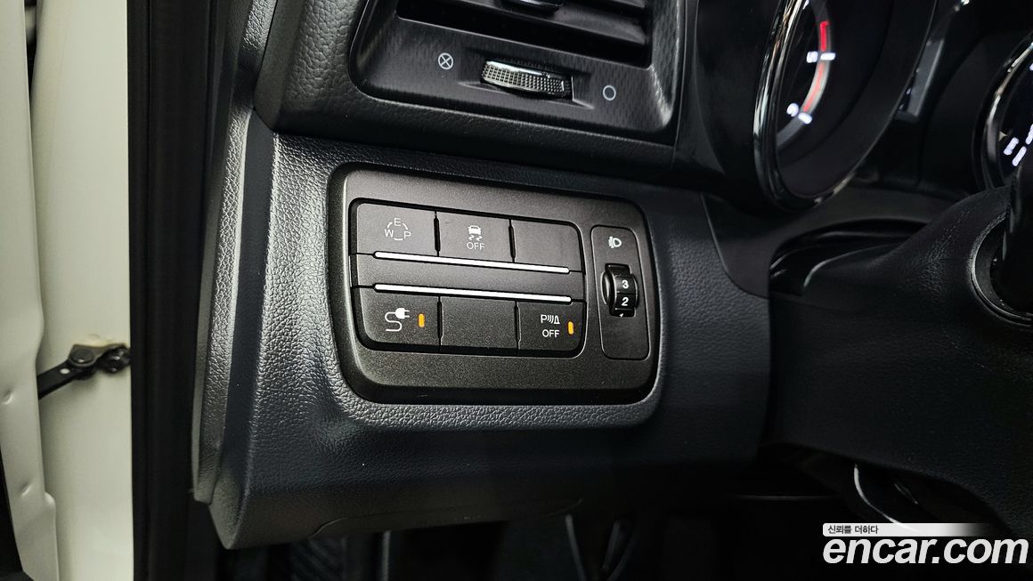 KG_Mobility_Ssangyong TIBOLI 2017