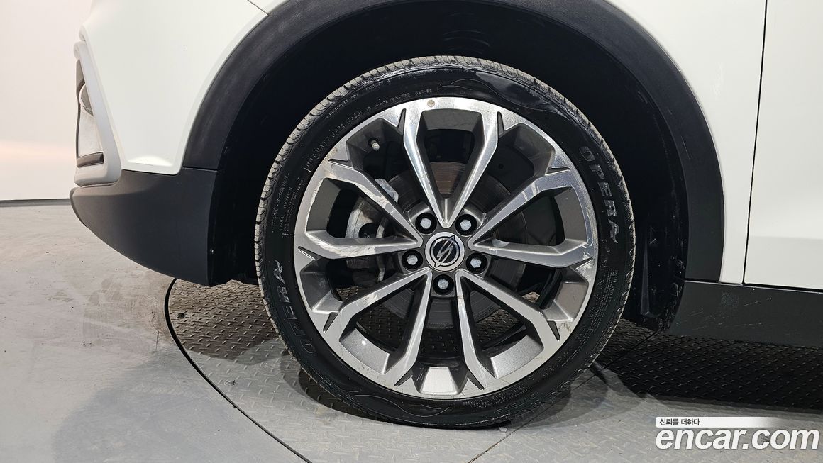 KG_Mobility_Ssangyong TIBOLI 2017