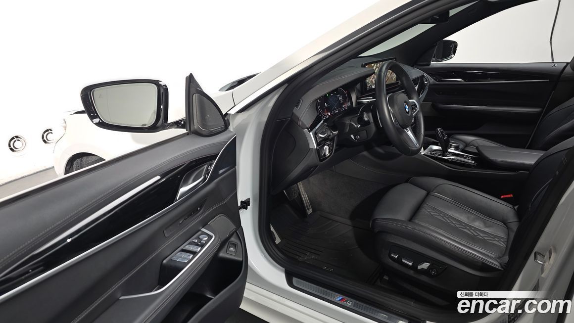 BMW Gran Turismo 2024