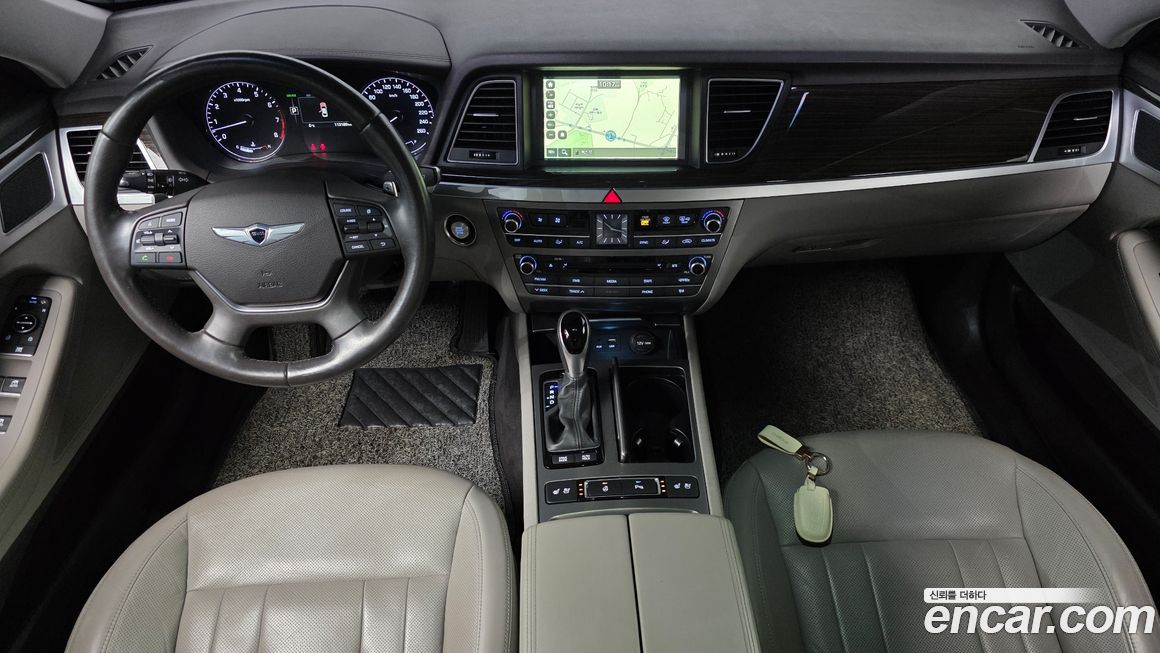 Hyundai Genesis 2016