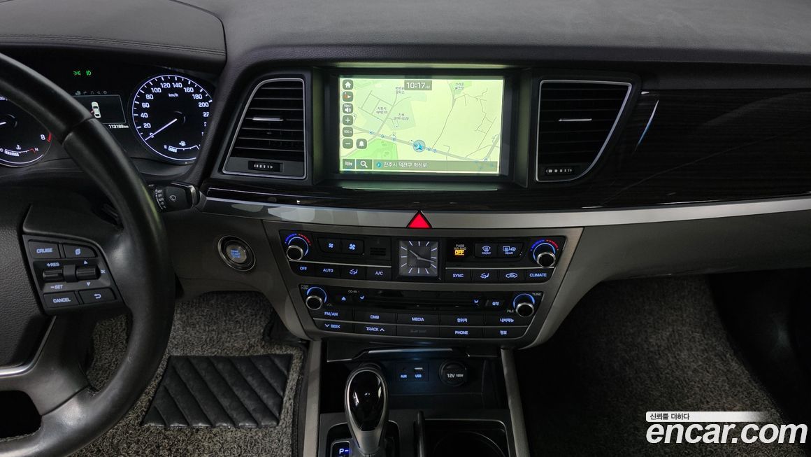 Hyundai Genesis 2016