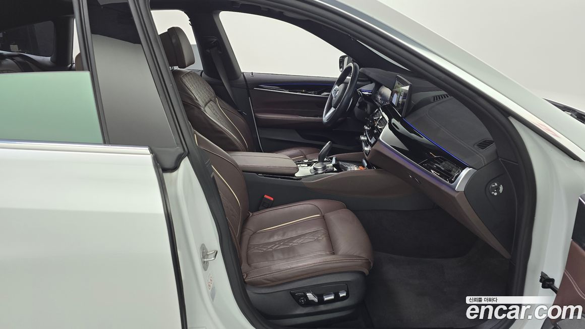 BMW Gran Turismo 2024