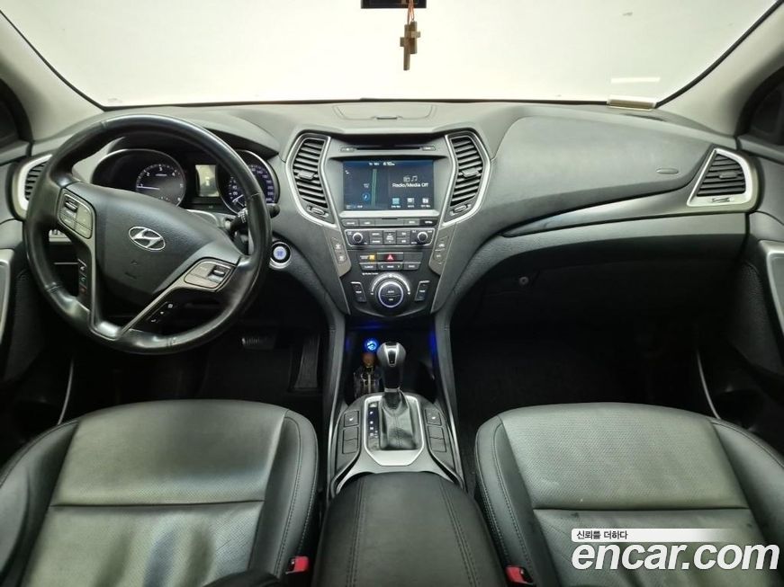 Hyundai Santafe 2016