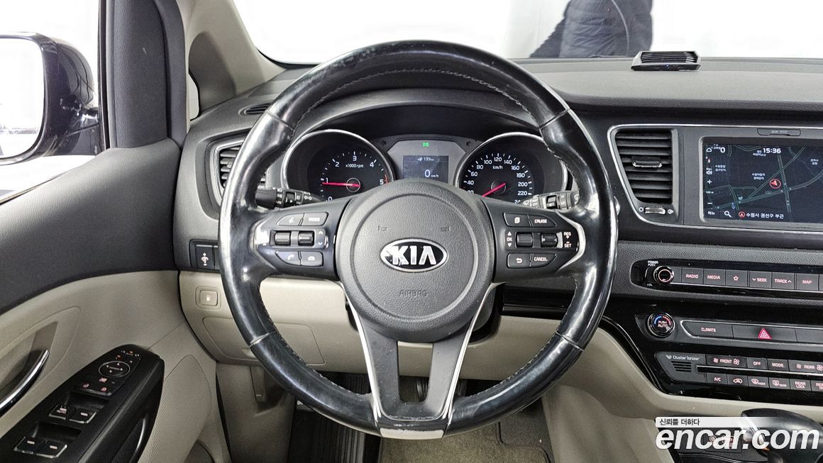 Kia Canival 2019